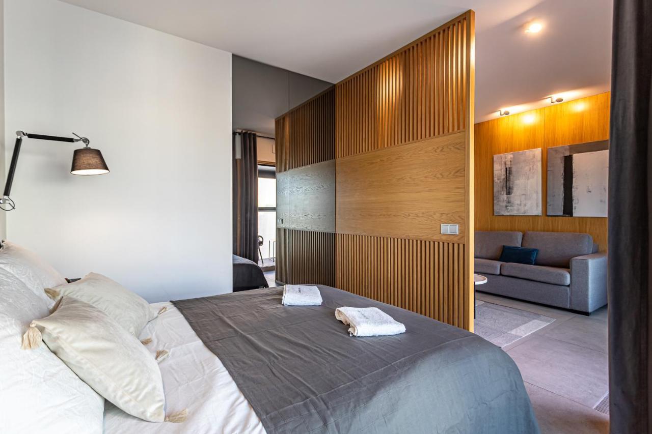 Mennica Residence Apartments By P&O Serviced Apartments Warszawa Exteriör bild