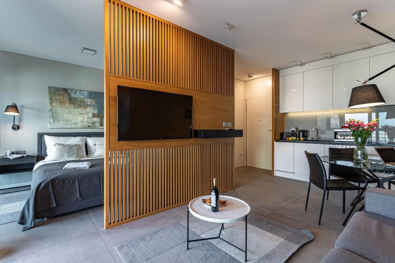 Mennica Residence Apartments By P&O Serviced Apartments Warszawa Exteriör bild